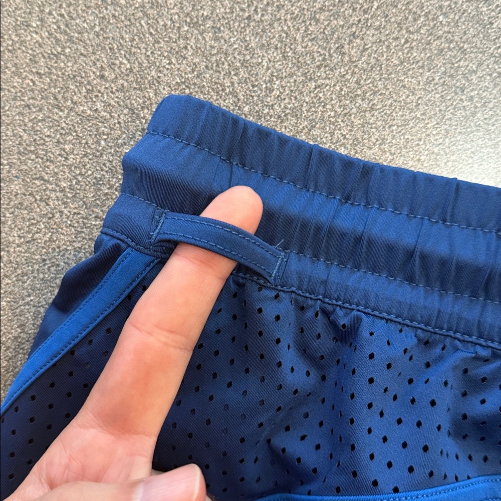 Nasty Pig Rugby Shorts Size Medium - Picture 5 of 5